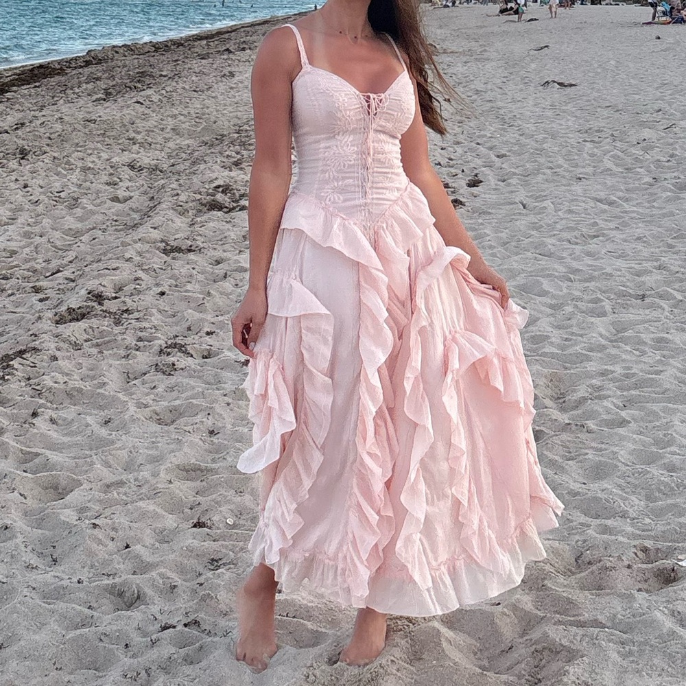 Elegant Women's Pink Ruffled Midi Dress